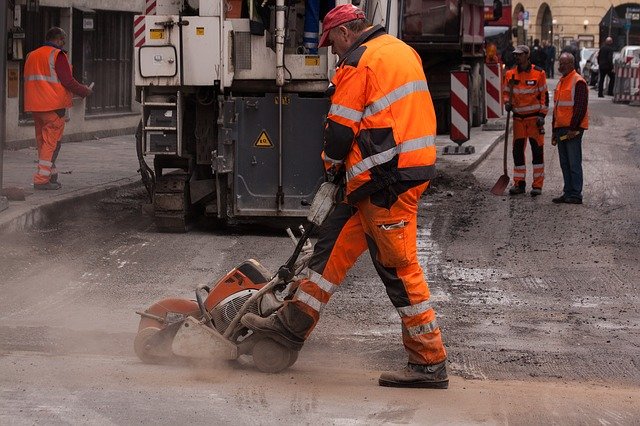 road-workers-2